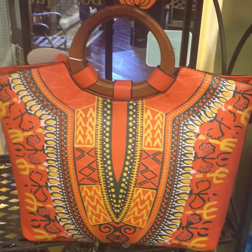Handbag - Picture 1 of 2